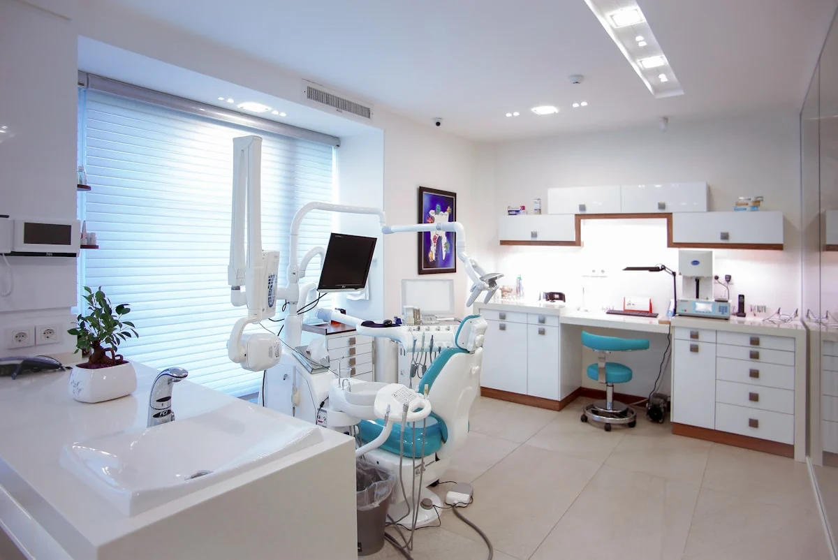 How to Save Money on Dental Supplies Without Sacrificing Quality